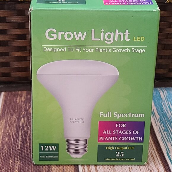 Briignite LED Grow Light Bulb Full Spectrum Dimmable 12W 1-Pack - Picture 2 of 7